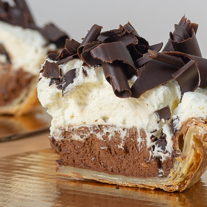 Meringue Bakery Order Online