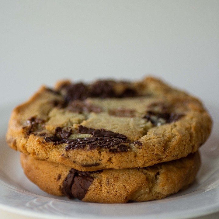 6 "The One" Chocolate Chip Cookie