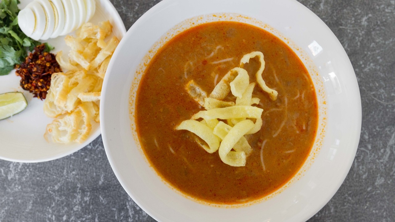 Fish Chowder Noodle Soup (Mohinga)