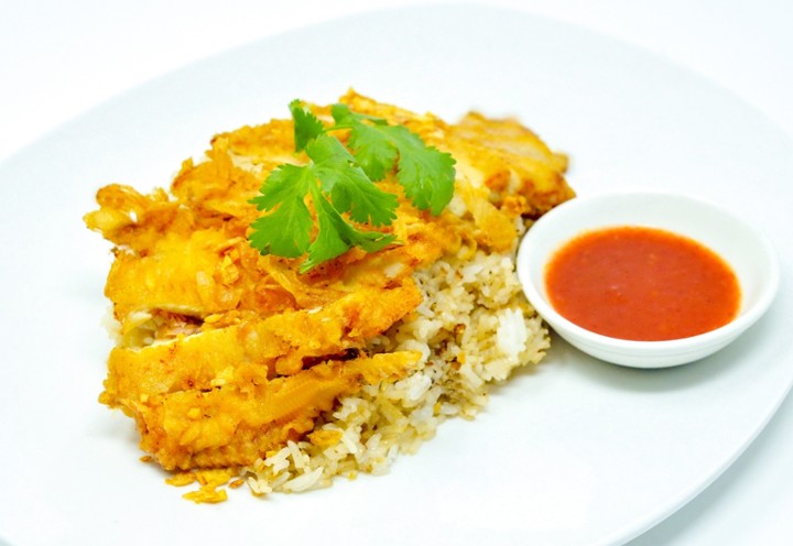 Stir-Fried Garlic Rice with Thai-Style Deep-Fried Chicken