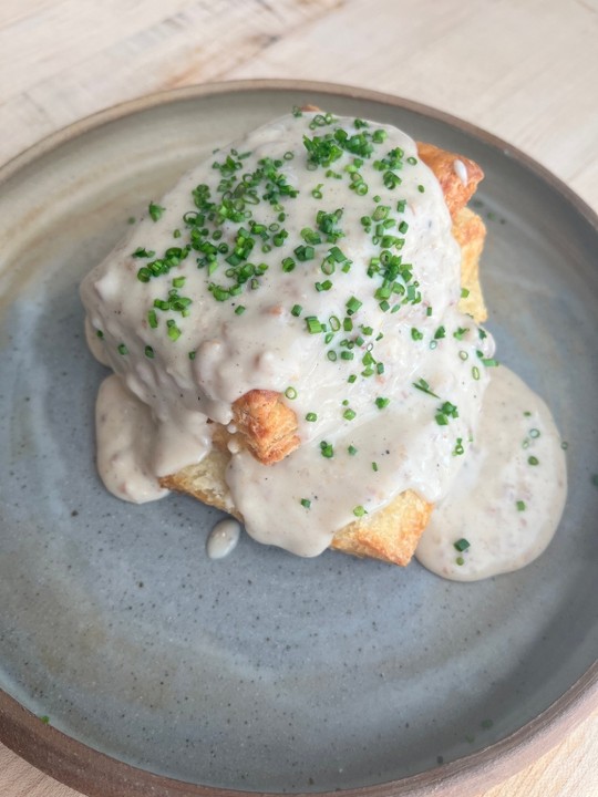 Biscuits & Chicken Sausage Gravy