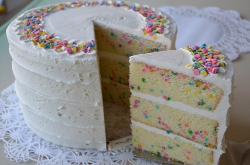 8" Confetti Cake w/Vanilla Buttercream