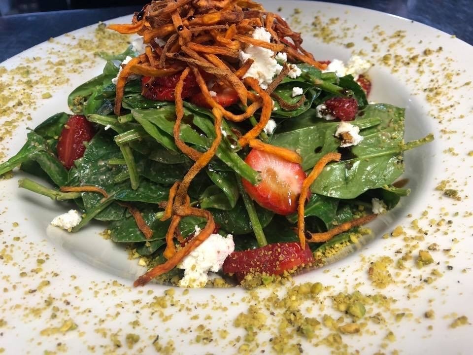 Spinach Goat Cheese Salad