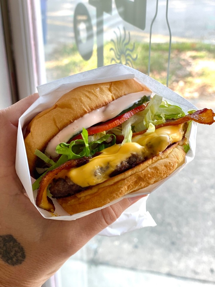BACON CHEESEBURGER