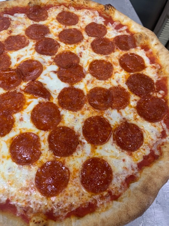 Large Pepperoni Pizza