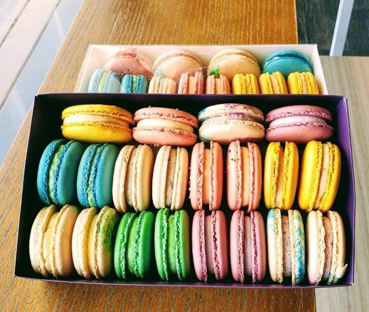 20 Macarons