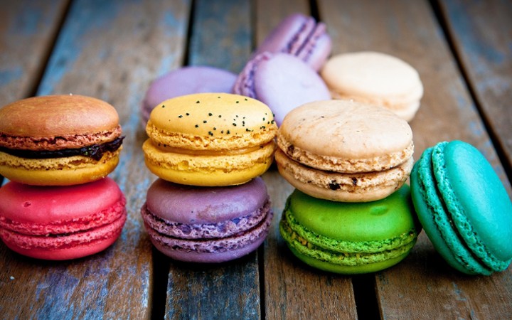 GuilTEA macarons