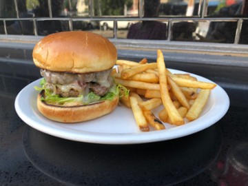 Moreland's Tavern