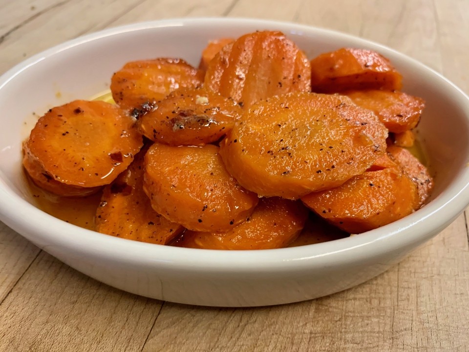 Maple-Red Pepper Carrots