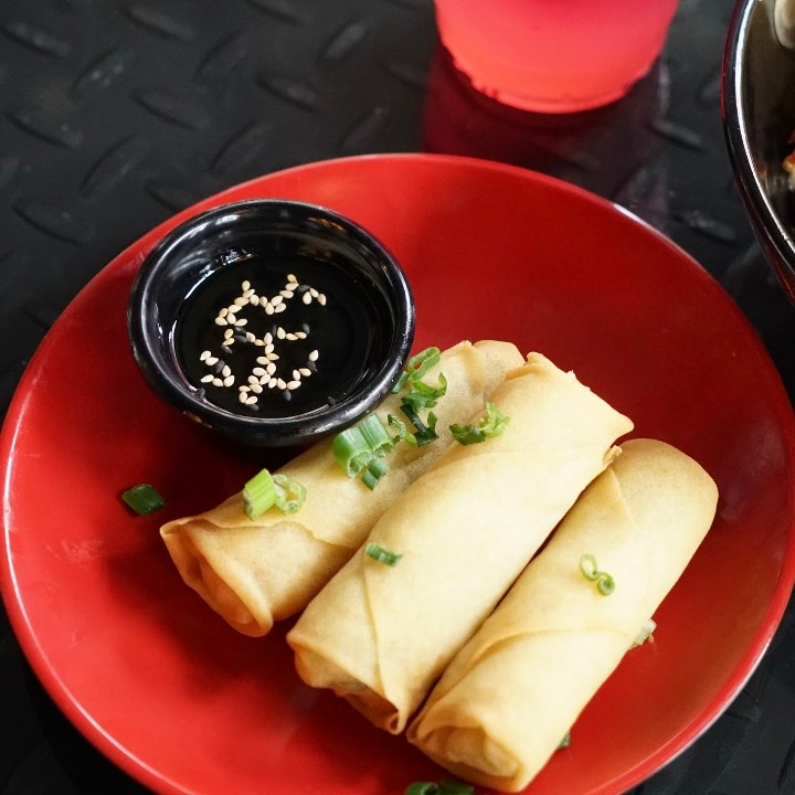 Crispy Veggie Spring Rolls - 3 Pcs