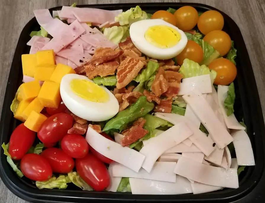 Chef Salad/Serves 8-9
