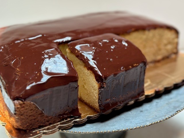 Cake Slice of the Day - Vanilla with Chocolate Ganache Frosting