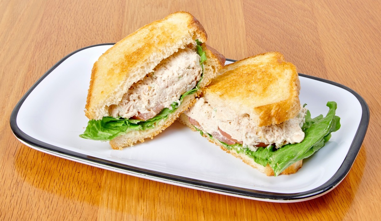 Tuna sandwich