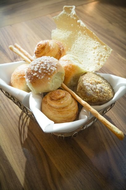 Pastry & Bread Basket
