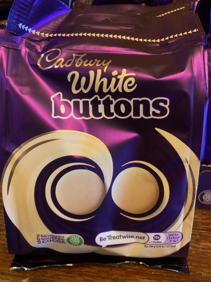 Cadbury White Chocolate Buttons