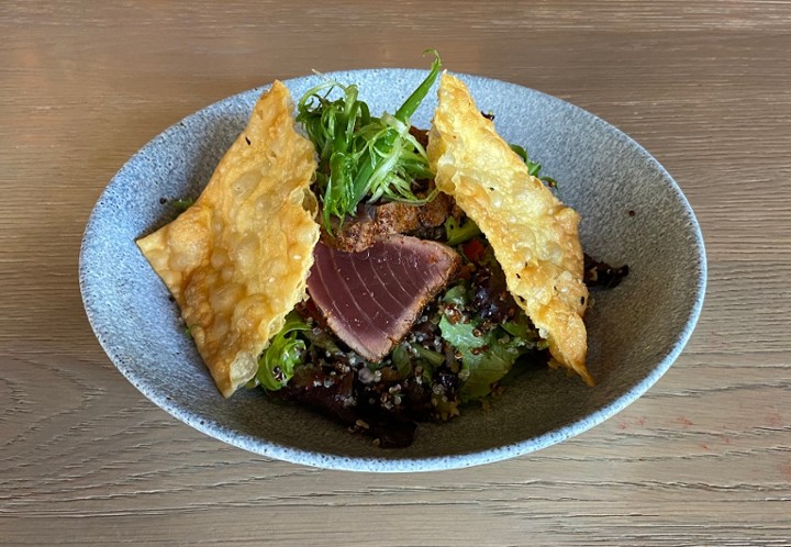 SEARED AHI TUNA