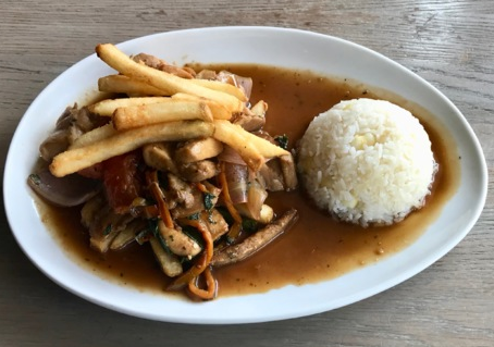 POLLO SALTADO