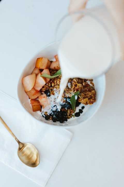 Granola & Fruit (VG,GF)