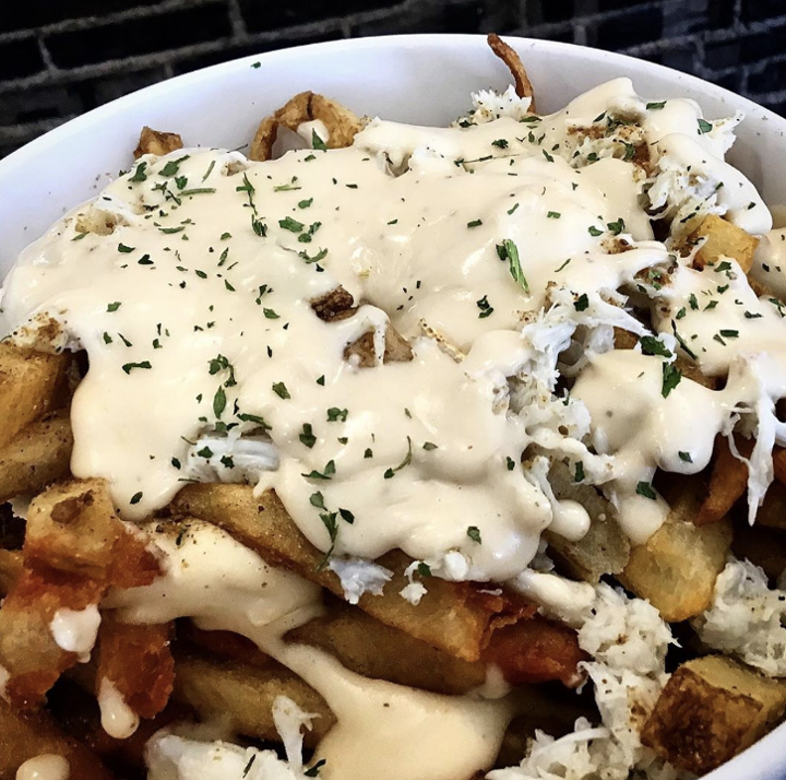 DRUNKEN CRAB POUTINE