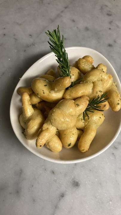 Homemade Garlic Knots