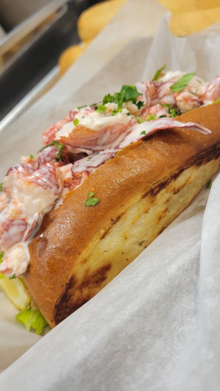 Lobster Roll - Chilled