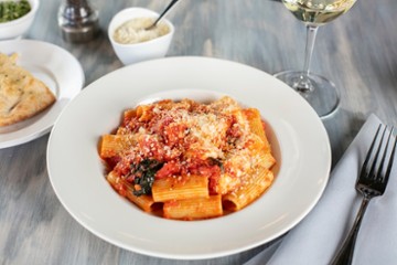 MoMo Italian Kitchen Lake Highlands