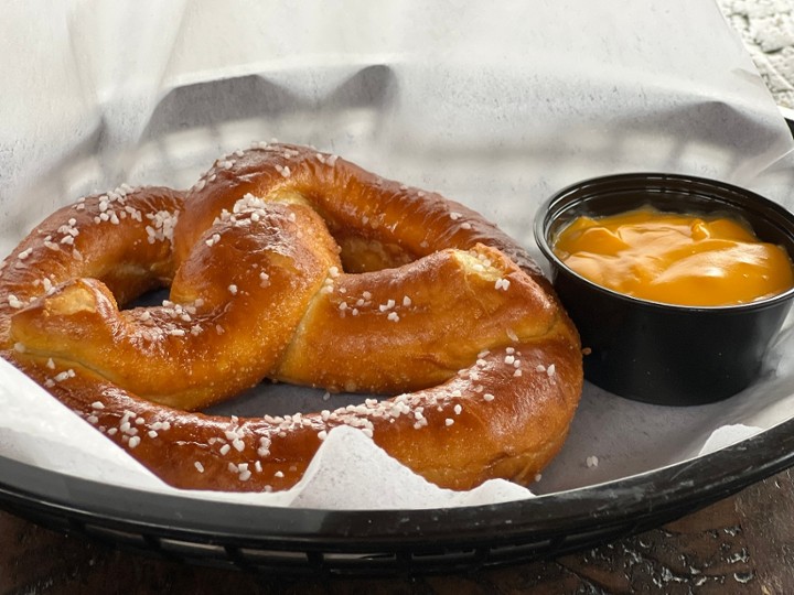 Jumbo Salted Soft Pretzel