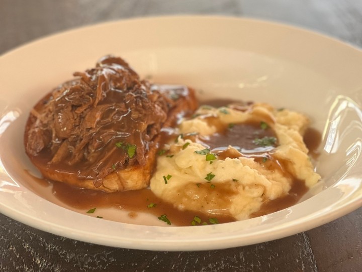 Open Face Pot Roast w/ Mashed Potatoes