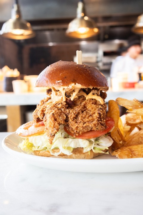 BUTTERMILK FRIED CHICKEN SANDWHICH