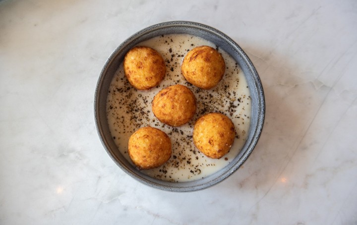 CACIO E PEPE ARANCINI