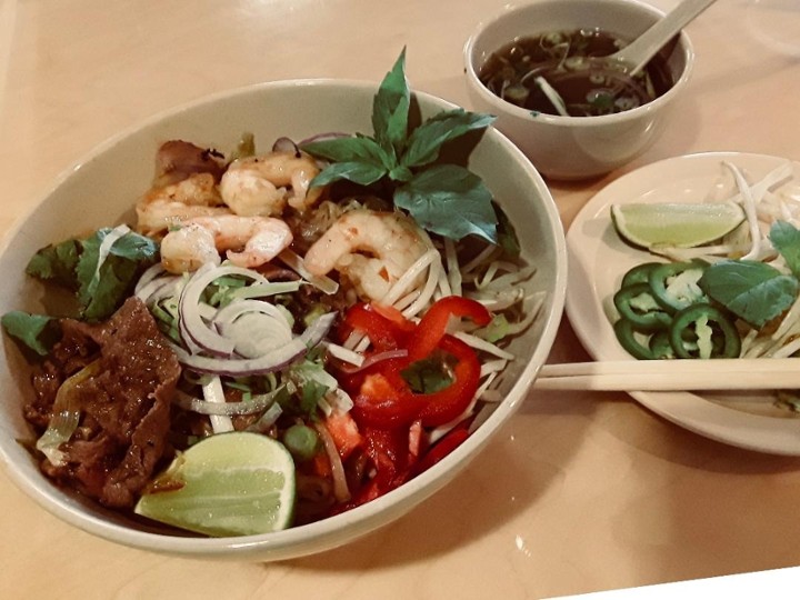 Meal Special - DRY Pho