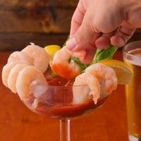 Traditional Shrimp or Oyster Cocktail