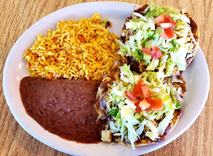 Chalupa Plate