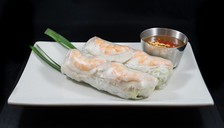 FRESH SUMMER ROLLS