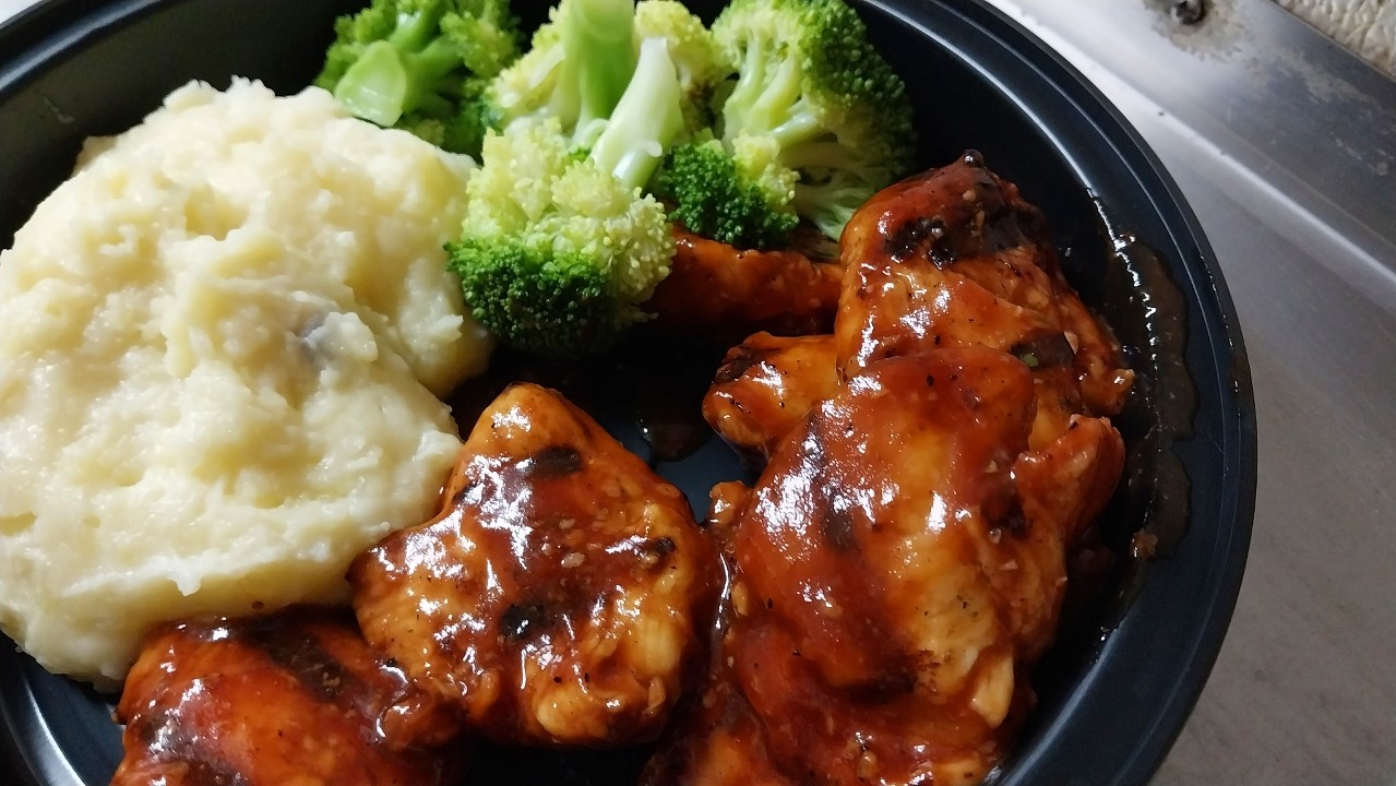 FATHER'S KITCHEN & TAPHOUSE