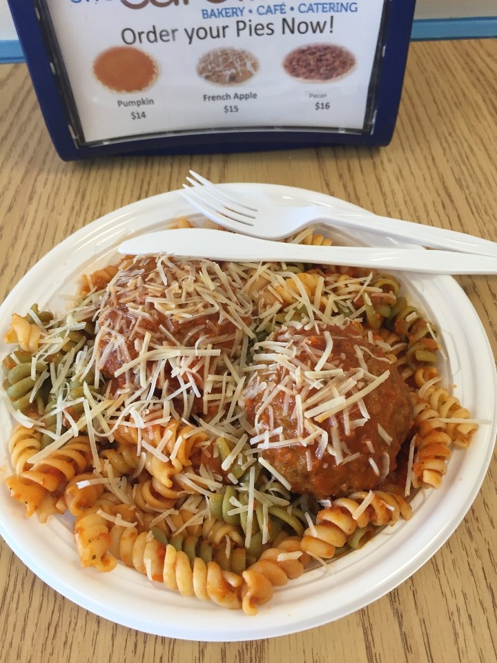 Daily Specl#2 - Rotini Pasta & Meatballs