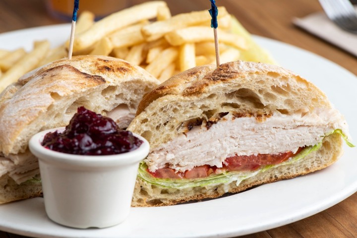 ROASTED TURKEY SANDWICH