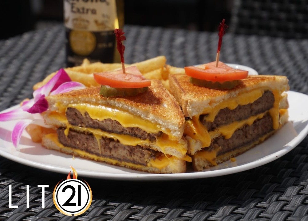 DOUBLE GRILLED CHEESEBURGER