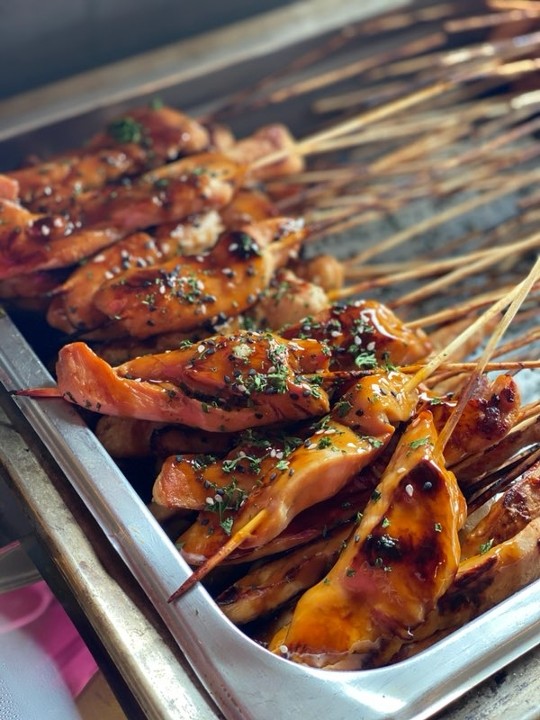 chicken satay (1 dozen)