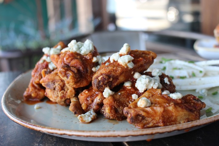 Spicy Smothered Hot Wings