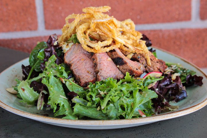 BBQ Seared Steak Salad