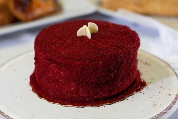 6" Red Velvet