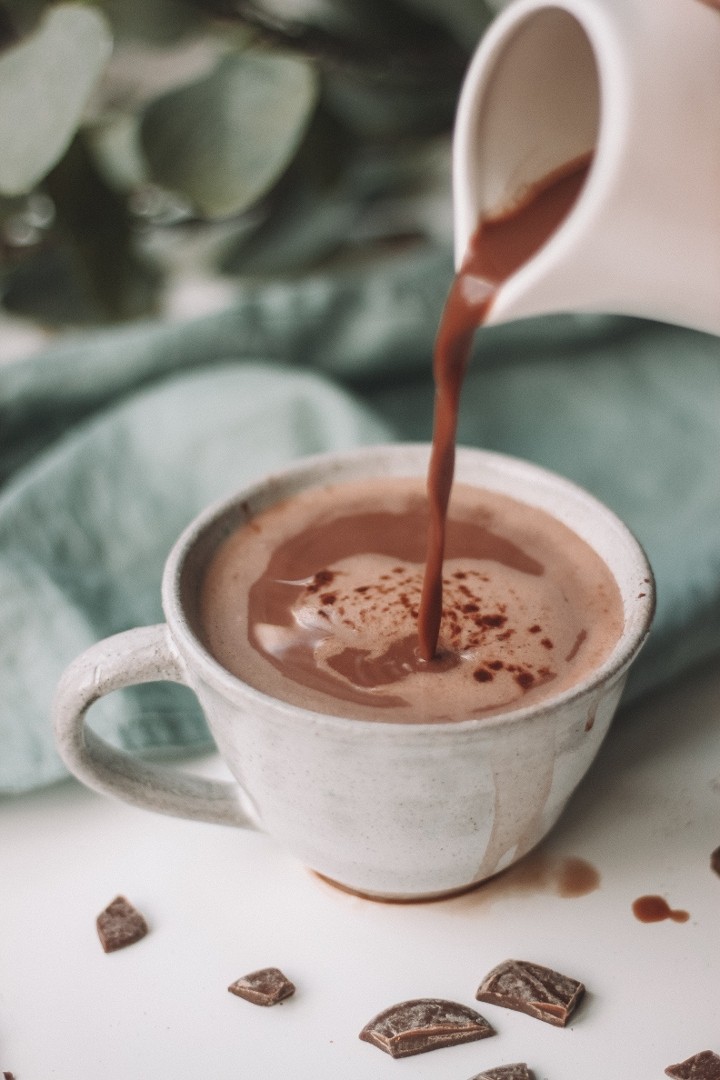 Ghirardelli Hot Chocolate - 16 oz