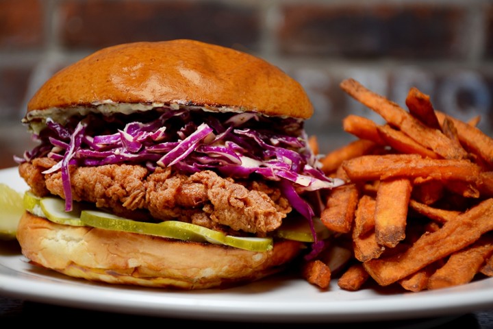 Gus's Fried Chicken Sandwich