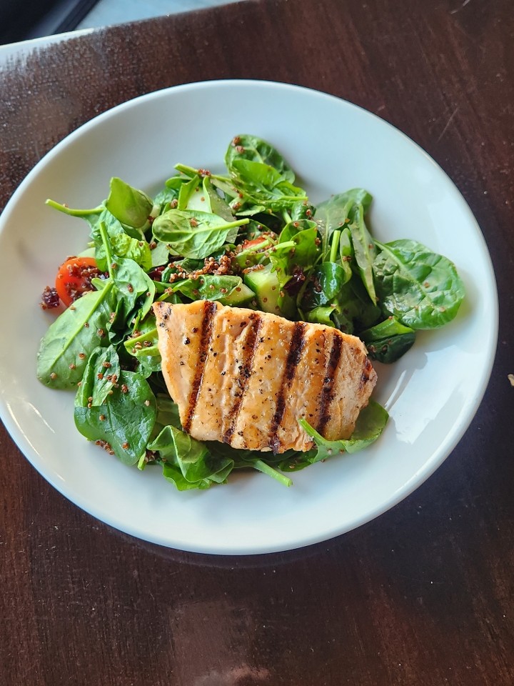 Grilled Salmon & Spinach