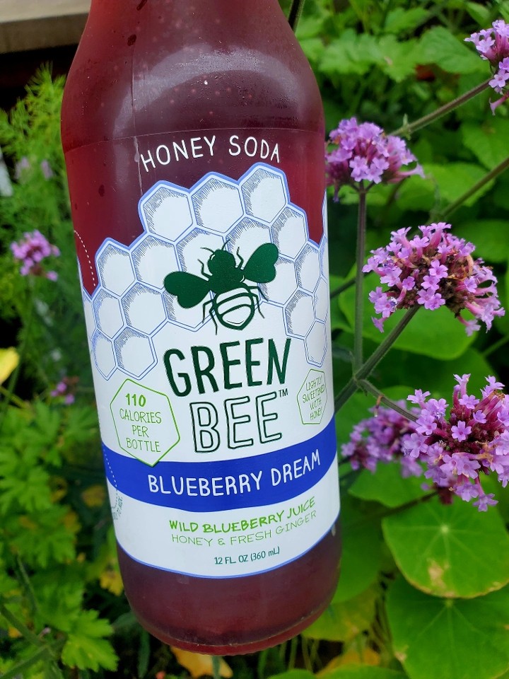 Green Bee Blueberry Sparkling Water