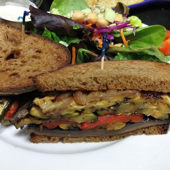 Grilled Veggie Sandwich