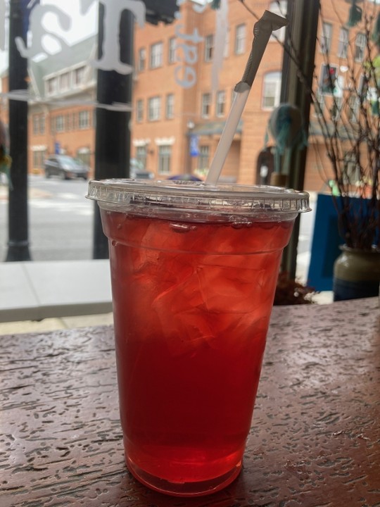 Iced Berry Tea 20 oz