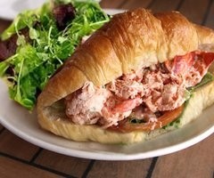 LOBSTER CROISSANT