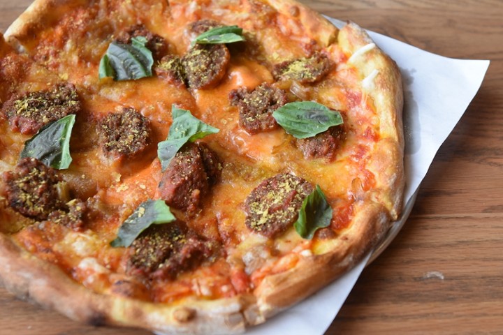 IMPOSSIBLE MEATBALL PIZZA